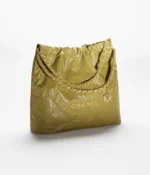 CHANEL / CHANEL 22 HANDBAG Crumpled Calfskin & Gold-Tone Metal Green - Image 2