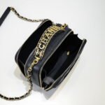 Chanel Caviar alphabet Camera chain crossbody black handle bag - Image 7