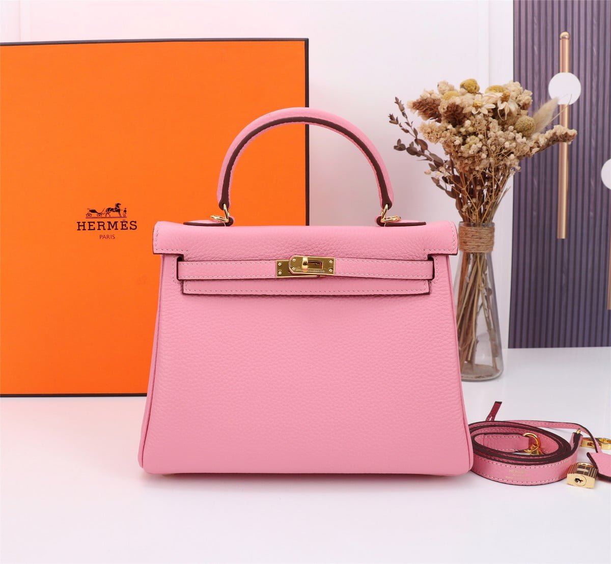 Hermès Kelly ???????????????? Calf Gold hardware Sakura Pink size: ????????????????/ ????????????????