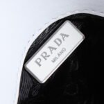 Prada hobo cleo Patent leather 611 white size:22*13cm - Image 5
