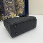 Dior three grid series matte black - Image 10