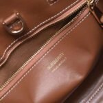 Burberry tote calfskin bag 8376 brown size: 27 * 11 * 20 cm - Image 8