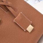 Burberry tote calfskin bag 8376 brown size: 27 * 11 * 20 cm - Image 9