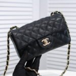 Chanel Cowhide with caviar with gold hardware 1116 size: 20*14*7cm/25.5*16*6.5cm/30*18*8cm - Image 3