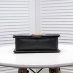 Chanel Cowhide caviar with gold hardware size: 25*15*9cm - Image 7