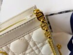 Dior new cowhide chain bag 9322 white size: 19*14cm - Image 3