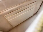 Dior new cowhide chain bag 9322 white size: 19*14cm - Image 7