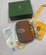 Goyard Goyardine Shell bag Brown Size: 26*18*8cm - Image 2