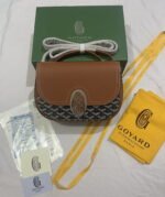Goyard Goyardine Shell bag Brown Size: 26*18*8cm