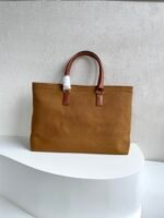 CELINE horizontal printed canvas and calfskin handbag brown Size: 44*32*16cm - Image 4