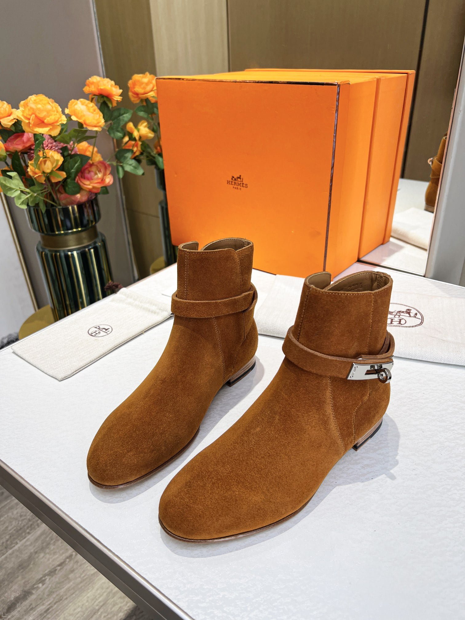 i1663689886_1029_0.jpg Hermes Classic Western combat boots size:35-40 (41 customized) note shoes size when you fill shipping address - Image 1