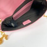 FENDI BAGUETTE Mini Chain Strap Pink Handbag Size: 4*18*11cm - Image 7