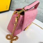FENDI BAGUETTE Mini Chain Strap Pink Handbag Size: 4*18*11cm - Image 8