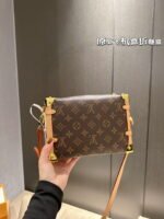 Louis Vuitton / LV Side trunk size: 23*16cm - Image 6
