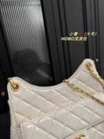 Chanel HOBO bag Oil wax leather white 3690 size: 22*20cm - Image 7