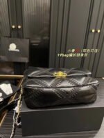 Chanel sheepskin embroidery argyle black Crossbody handbag 1160 size:26cm - Image 5