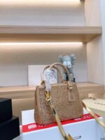 Prada Crystal BlingBling shoulder bag handbag size:  23*16cm - Image 4