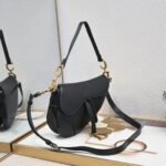 Dior saddle leather with Spaghetti straps black size: 25.5 *20 * 6.5cm - Image 2
