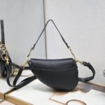 Dior saddle leather with Spaghetti straps black size: 25.5 *20 * 6.5cm - Image 7