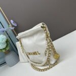 CHANEL Pearl garbage bag white size: 23*28*22*7cm - Image 4