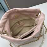 CHANEL Pearl garbage bag pink size: 23*28*22*7cm - Image 4