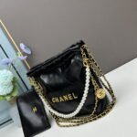 CHANEL Pearl garbage bag black size: 23*28*22*7cm - Image 4