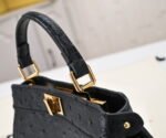 FENDI Peekaboo Black 23ss 335 Size: 20*15cm - Image 9