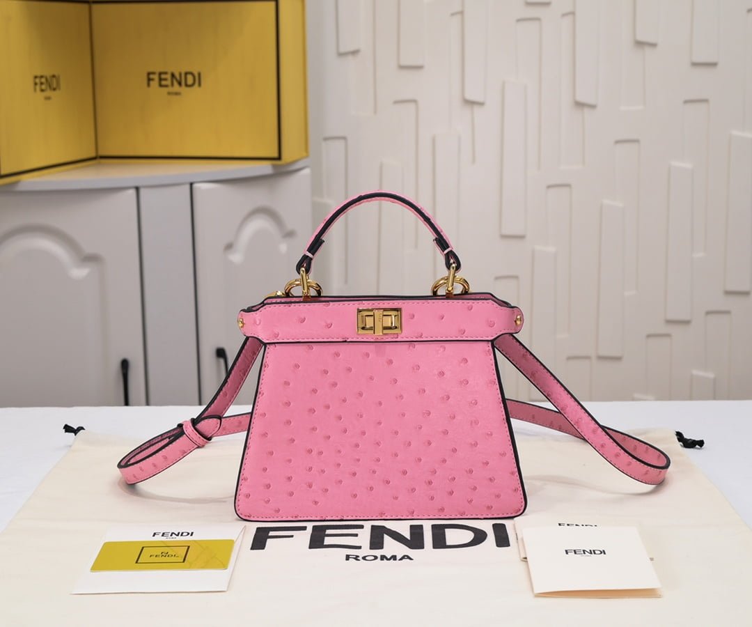 FENDI Peekaboo Pink 23ss 335 Size: 20*15cm