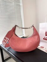 FENDI Patent leather half moon bag Pink Size: 34*16cm