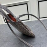Goyard mini Earl handbag size: 20* 19* 10cm - Image 7
