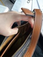 CELINE presbycia cowhide underarm bag size: 23*19*7cm - Image 5