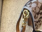 COACH Signature Monogram Medium Shoulder Bag25×15 cm (Large) - Image 7