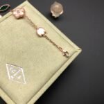 Van Cleef & Arpels Five-Flower Butterfly Bracelet - Image 3
