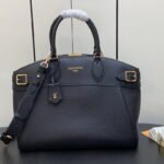 Louis Vuitton / LV zys lock it mm real leather m22914 size: 36*29*15cm