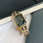 Chanel premiere Small square watch Size S-M-L